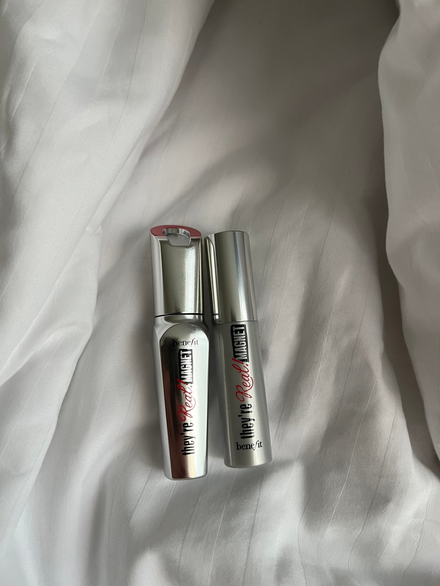 BENEFIT They're Real! Magnet Extreme Lengthening Mascara