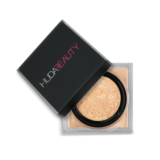 HUDA BEAUTY Easy Bake Loose Baking & Setting Powder - Banana Bread