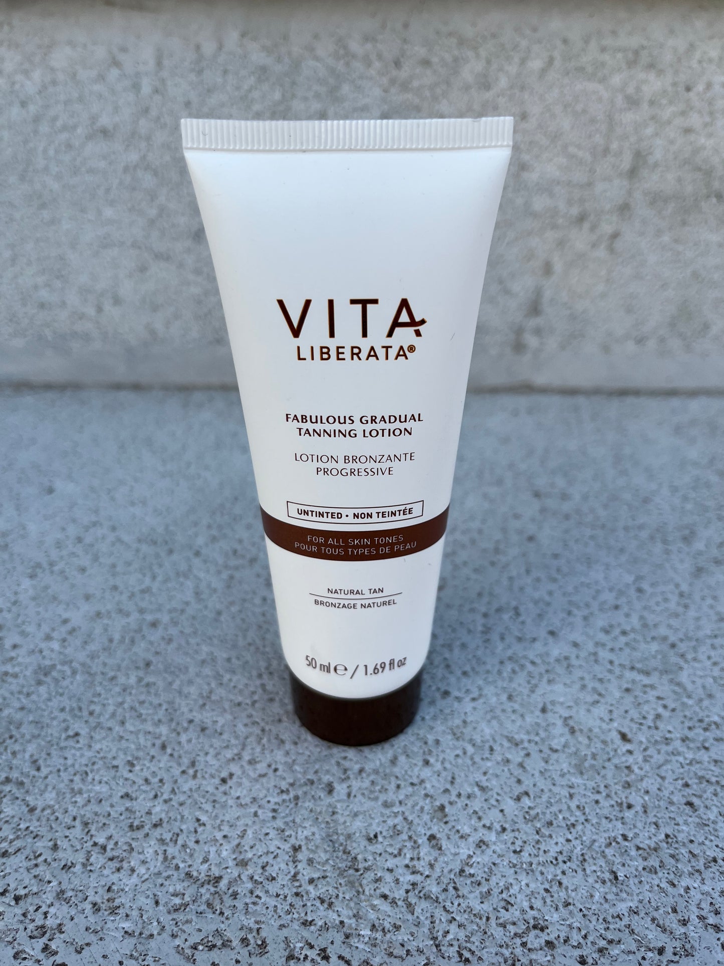 VITA LIBERATA Fabulous Self-Tanning Gradual Tan Lotion 50ML